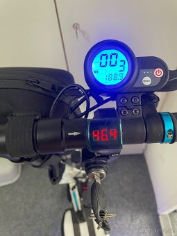 Elektrokoloběžka Bluetouch BT 500 - 3