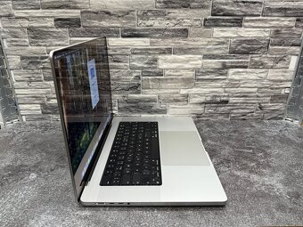 MacBook Pro 16” M1 Pro / 32GB / 1000GB DPH - 3