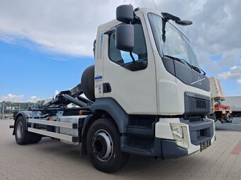 VOLVO FL 210, 16t, nový 10t hákový nosič - 228 000 km - 3