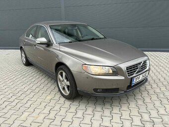VOLVO S80 2.4 D5 120kw RV. 2006 MANUÁL ,KŮŽE - 3