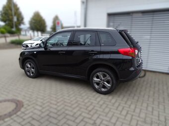 ► SUZUKI VITARA 1.6 88KW 4x4 ALLGRIP LED-NAVI -TAŽNÉ 89tkm - 3