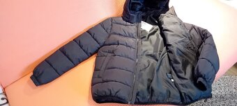 N.ová chlapecká zimní prošívaná bunda H&M vel.140 - 3