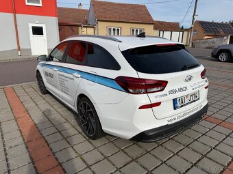 Hyundai I30 1.5 T-GDI 117kw 12/2021 / KOUPENO ČR / 1 MAJ. - 3