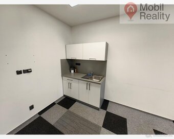 Pronájem kanceláře 67m2 Holýšov - 3