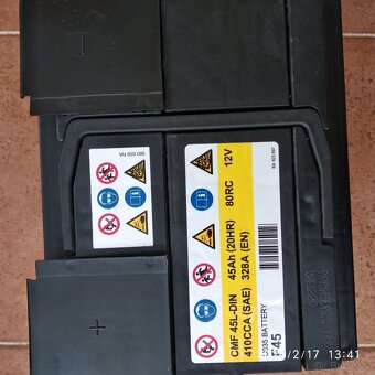 Autobaterie 12V/45Ah - 3