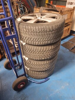 Pneumatiky zimní mercedes R18 - 3