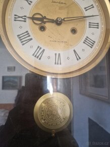 Starožitné hodiny Jantar - 3