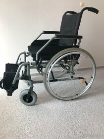 Mechanický invalidní vozík - 3