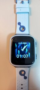 Chytré hodinky s GPS a SIM Carneo GuardKid+ 4G Platinum Blue - 3