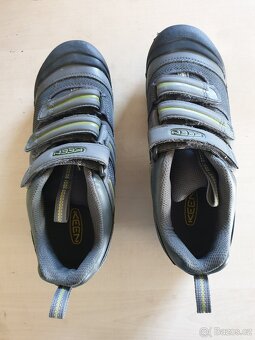NOVÉ MTB cyklistické tretry KEEN (UK 6,5) - 3