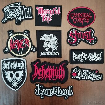 Nášivky,vlajky,trická,privesky,CD,LP,MC - 3