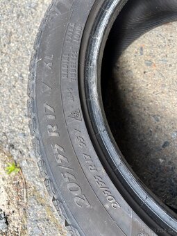 205/55 r17 pneu - 3