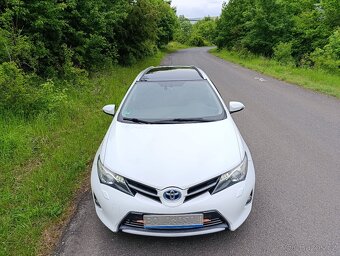 Prodám Toyota Auris - 3