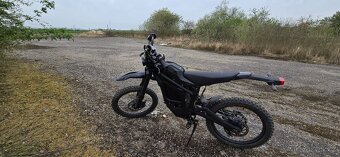 Talaria sting pro mx5 13.4kw l1e (malá spz) - 3