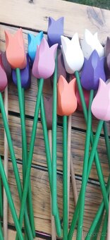 Dřevěný tulipán dekorace - 3
