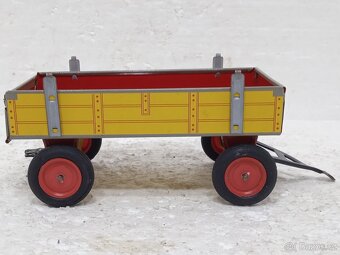 Vlečka pro traktor na klíček KDN Retro hračka - 3