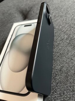 Prodám IPhone 15 - 3