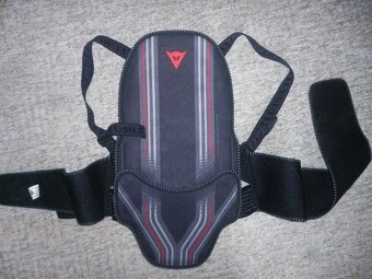 páteřák - DAINESE - 3