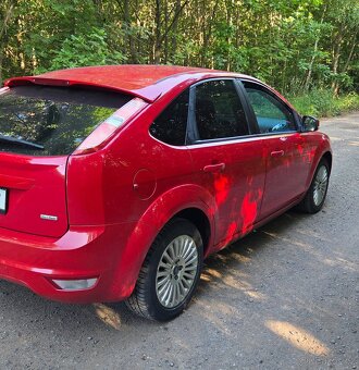 Ford Focus 1.8i 92kw TITANIUM - 3