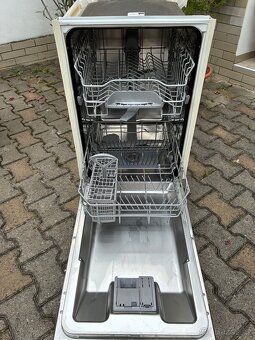 Myčka Siemens 45cm vestavná skrytý panel - 3