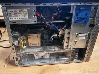 HP ProLiant ML310e Gen8 Intel Xeon E3-1220v3 / 10Gb Ram - 3