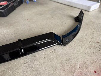 Mercedes W205 Brabus přední spoiler - 3