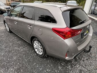Toyota AURIS 2,0 D-4D, 1.MAJITEL, r.v. 9/2013, 219.987 km - 3