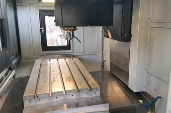 Obráběcí centra - vertikální LV 117 - 3