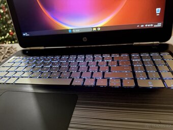 Prodám herní notebook HP Pavilion Gaming 15-bc202nc - 3