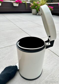 Odpadkový koš do koupelny - 3