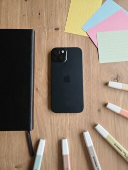 iPhone 15 - 128 GB, Black - 3