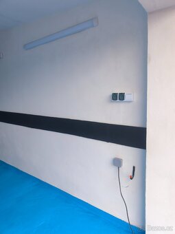 PRONÁJEM GARÁŽE - 3