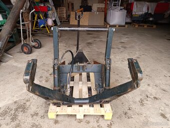 Prodám přední ramena na Zetor 10540 - 3