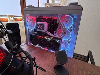 Prodám výkonnou herní PC sestavu Asus RTX 4080 - 3