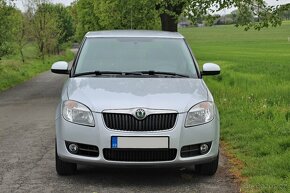 jen 40.022 km - pěkná Škoda Fabia II. -- ZAMLUVENO -- - 3