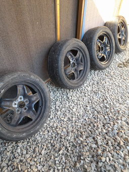 Opel-Plechove disky 17 zoll+ poklice - 3