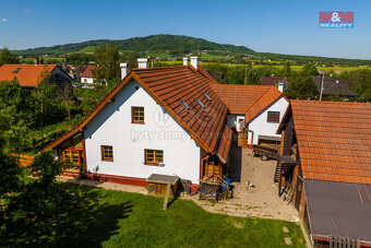 Prodej, rodinná usedlost, 400m² s pozemky 6729 m², Palkovice - 3