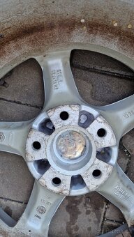 Originál Mazda 3 ALU kola R15 5x114.3 4ks - 3