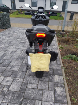 Honda ADV 350 - 3