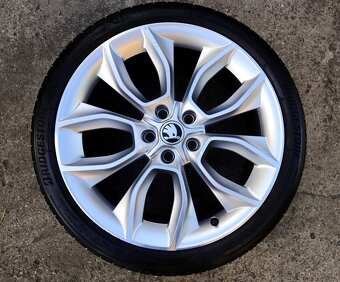 Alu kola originál Škoda Karoq 5x112 R19 Carter - 3