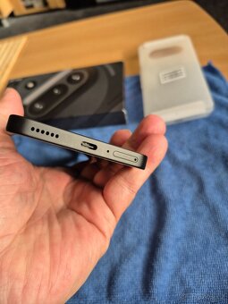 Nothing Phone 3a 128 GB - 3