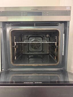 Electrolux EOC68200X Pouzita - 3