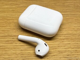Airpods 2 - 3