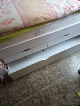 Postel jednolůžko s úložným prostorem za 3000kč - 3
