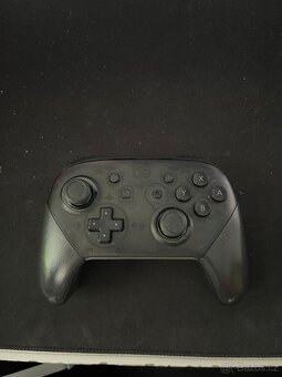 Nintendo switch + 3 hry+ 1x ovladač + obal - 3