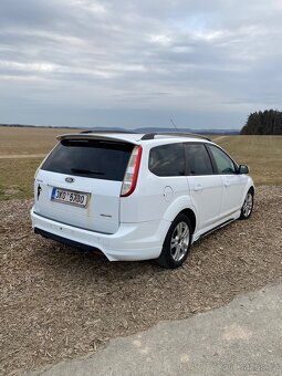 Ford Focus 1.6 - 3