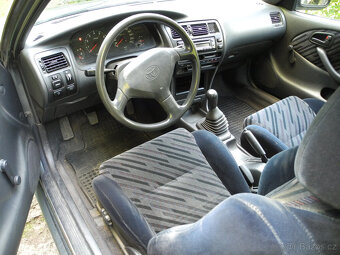 Toyota Corolla 1,6 16V - 3