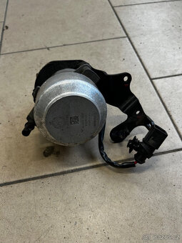 Podtlakové elektrické čerpadlo pro brzdu - 5Q0612181 - 3