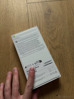 Apple iPhone 16 Pro Max 256GB černý - 3