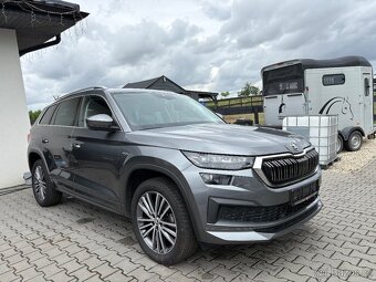 Škoda kodiaq 2tdi dsg Laurin Klement m.r2023 matrix panorama - 3